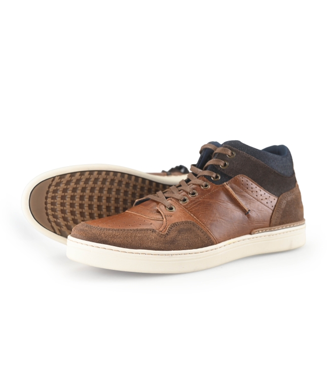 Bullboxer Sneakers