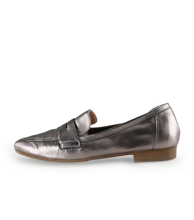 DSTRCT Loafers