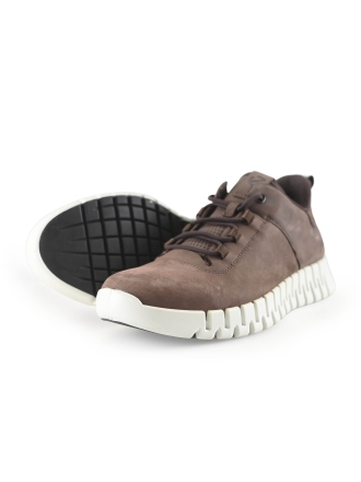 Ecco Sneakers