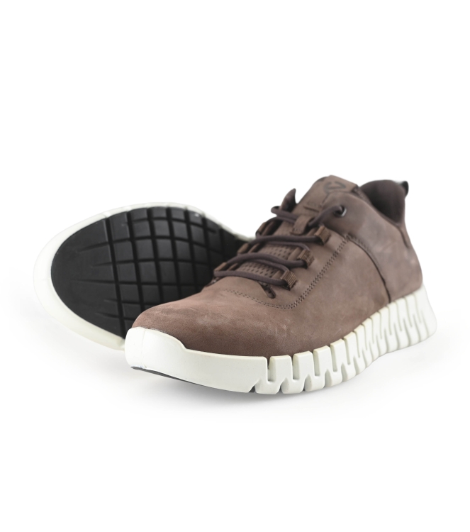 Ecco Sneakers