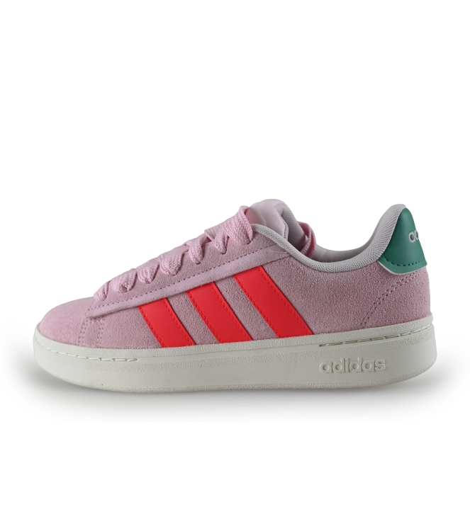 Adidas Sneakers