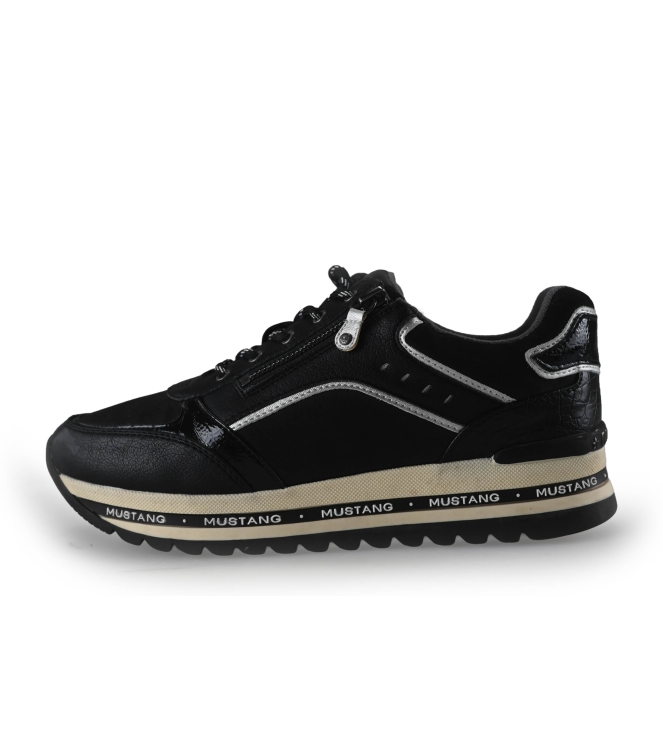 Mustang Sneakers