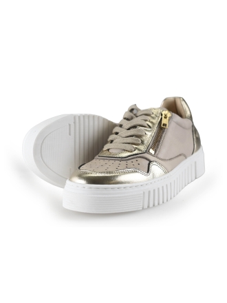 AQA Sneakers