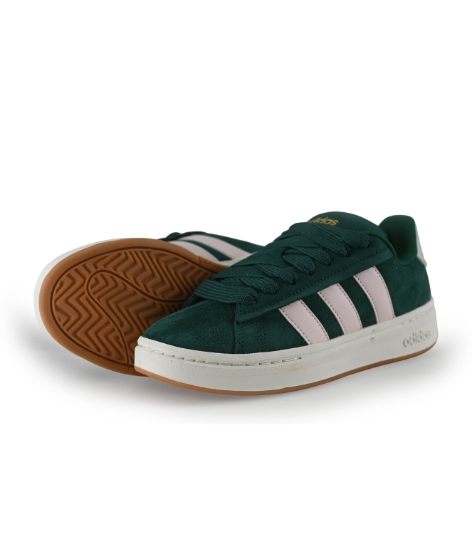 Adidas Sneakers