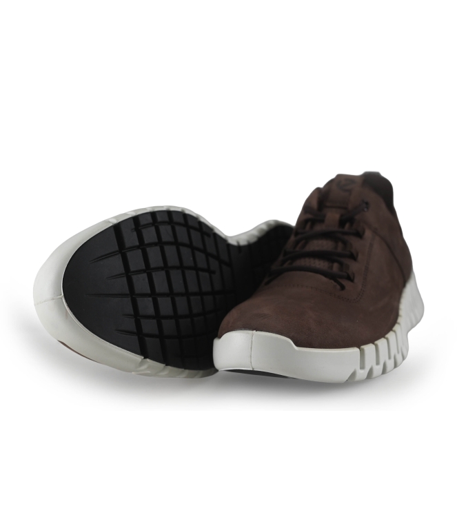 Ecco Sneakers