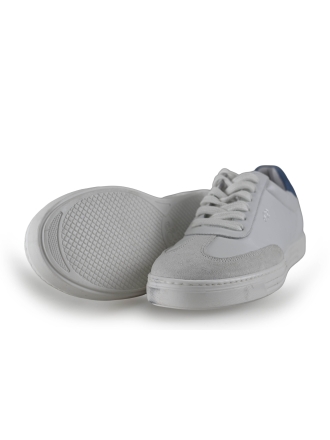 AQA Sneakers