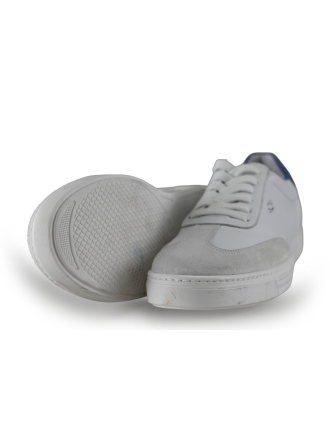 AQA Sneakers