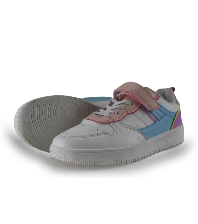 Mustang Sneakers