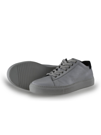 Besto Sneakers