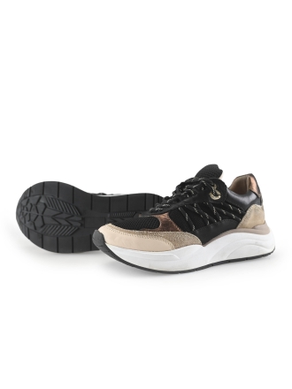 Sub55 Sneakers