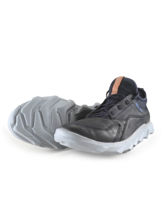 Ecco Sneakers