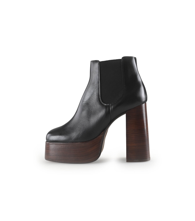 Bronx Chelsea boots