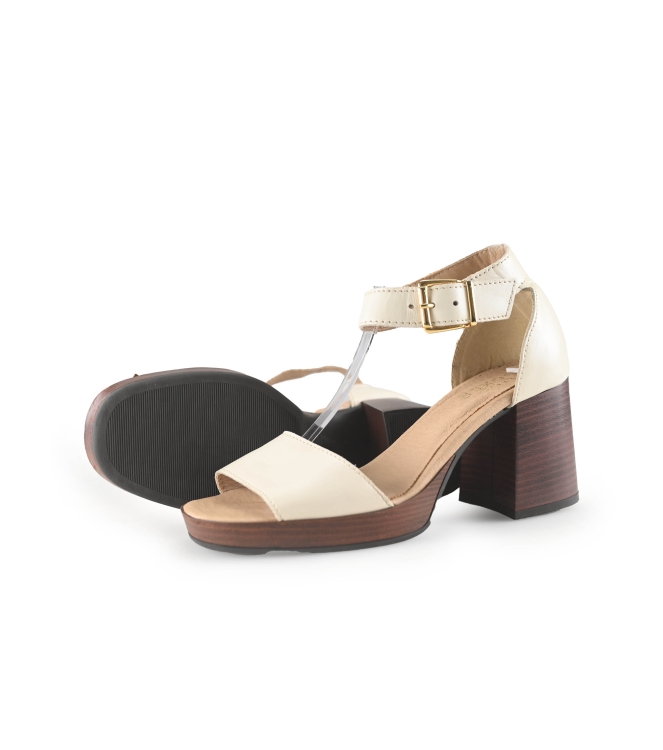 Bullboxer Sandalen