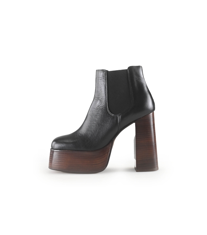 Bronx Chelsea boots