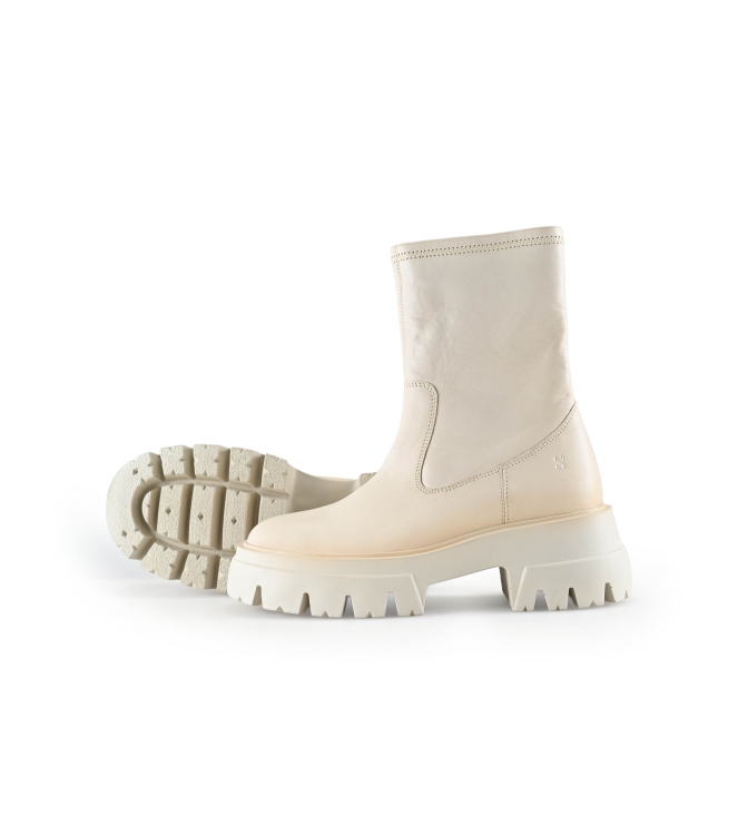 Bronx Chelsea boots