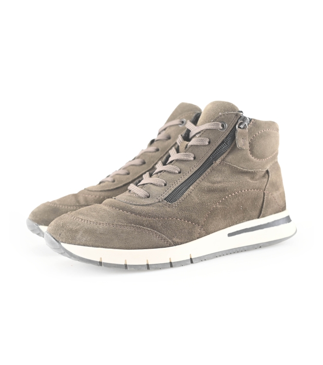 Dozo Sneakers