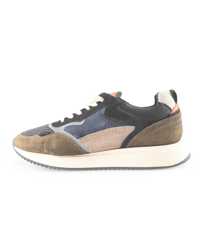 Sub55 Sneakers