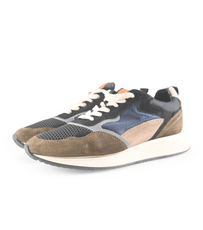 Sub55 Sneakers