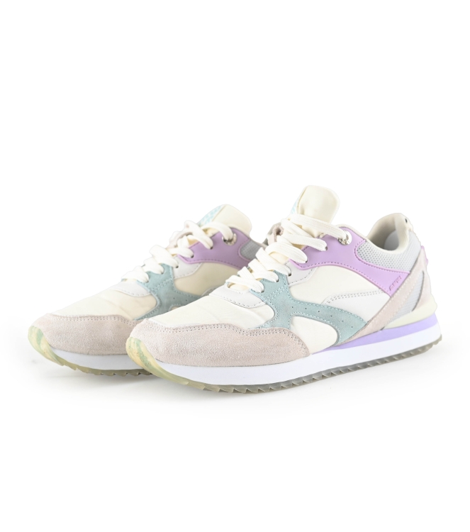 Maruti Sneakers