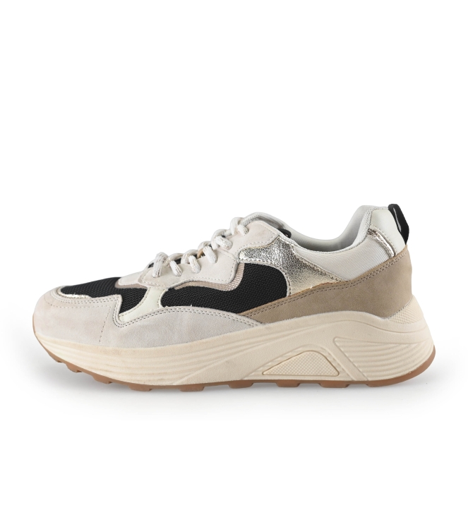 DSTRCT Sneakers