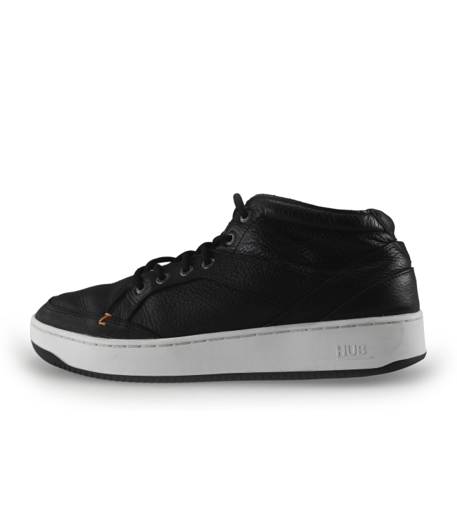 Hub Sneakers