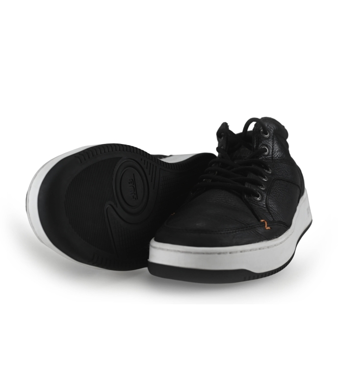 Hub Sneakers