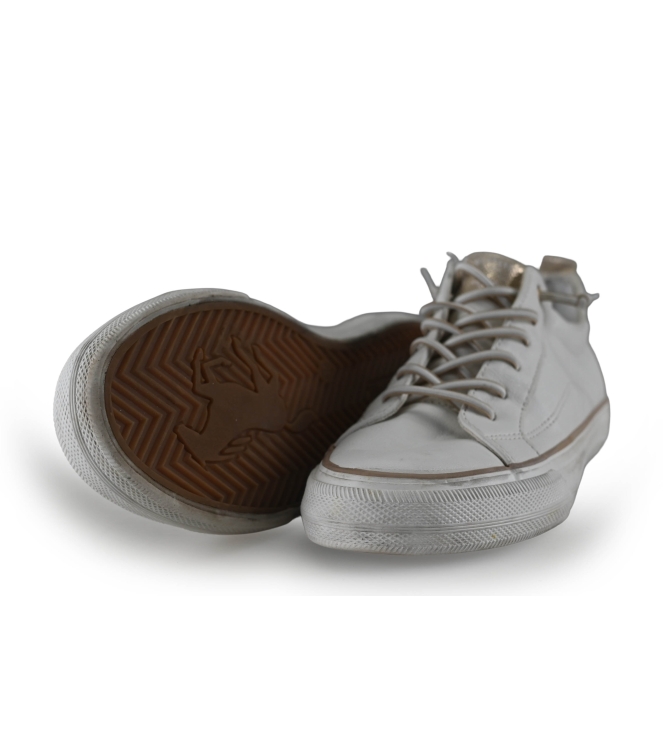 Mustang Sneakers