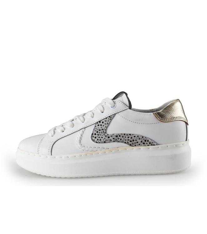 Maruti Sneakers