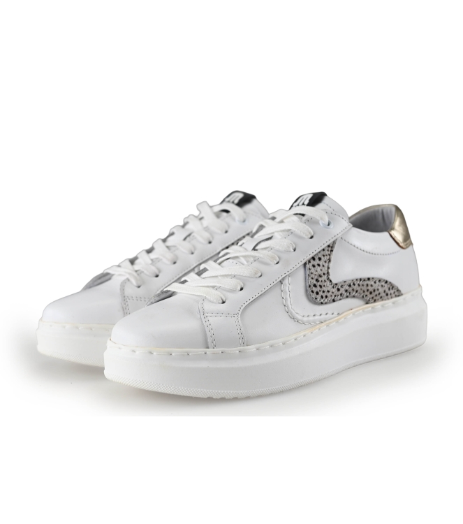 Maruti Sneakers