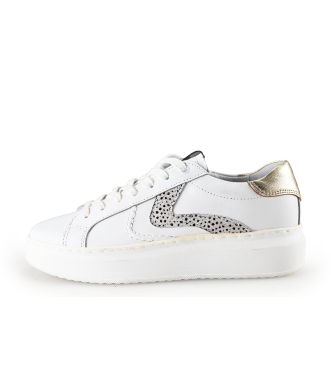 Maruti Sneakers