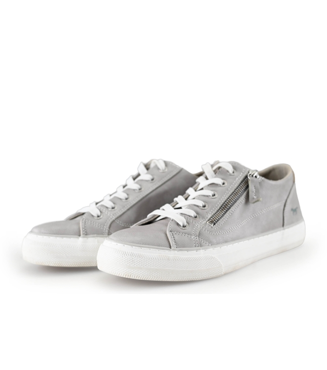 Mustang Sneakers