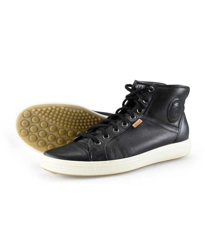 Ecco Sneakers