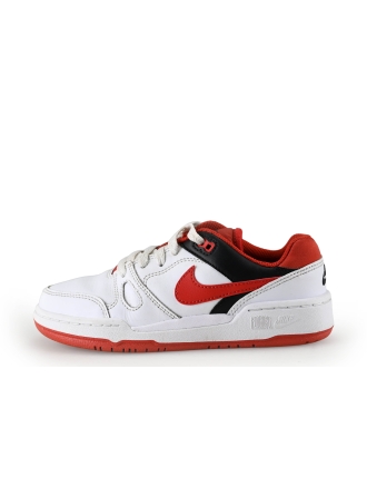 Nike Sneakers Wit 275612