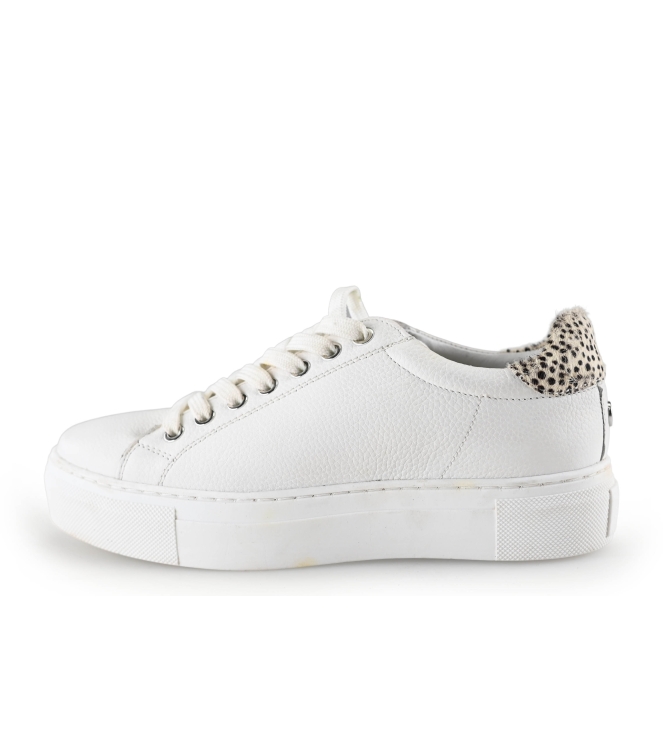 Maruti Sneakers