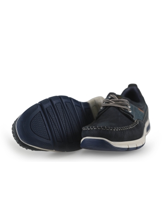 Bata Sneakers