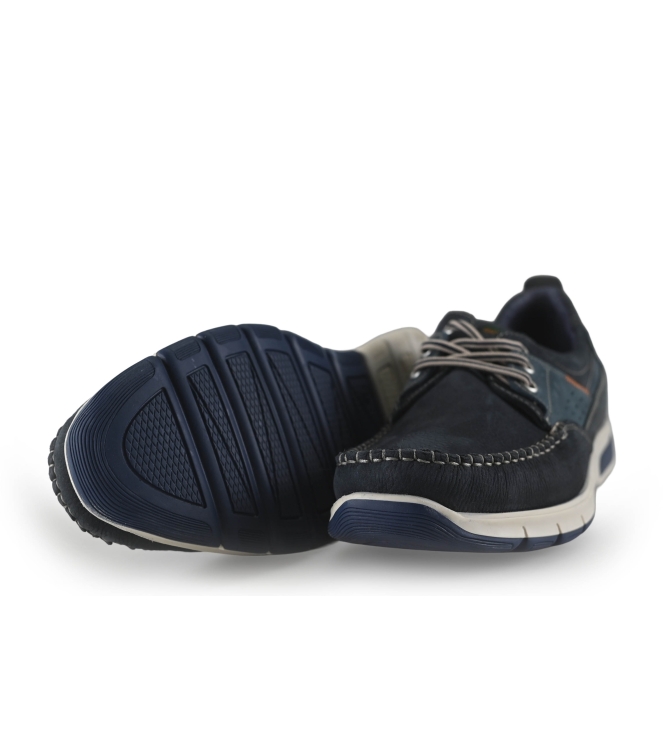 Bata Sneakers