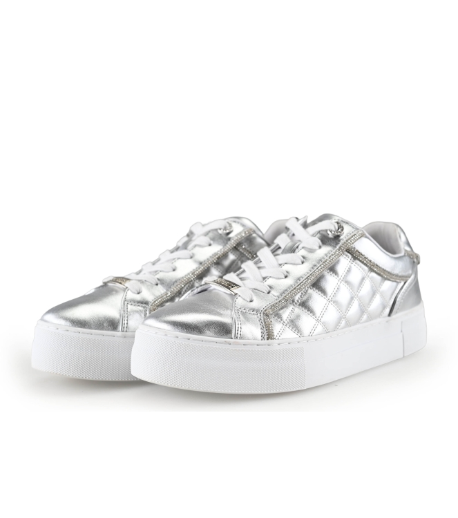 Guess Sneakers