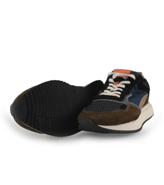 Sub55 Sneakers