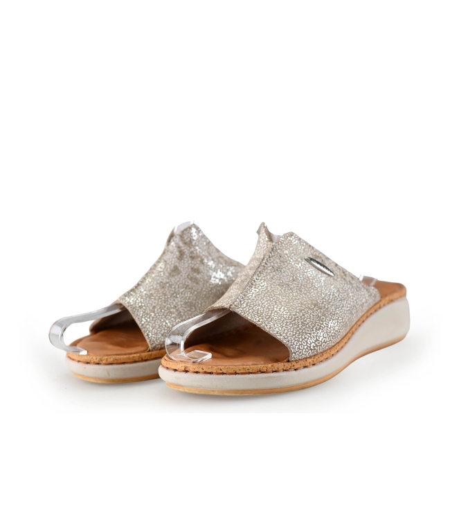 Fly Flot Slippers
