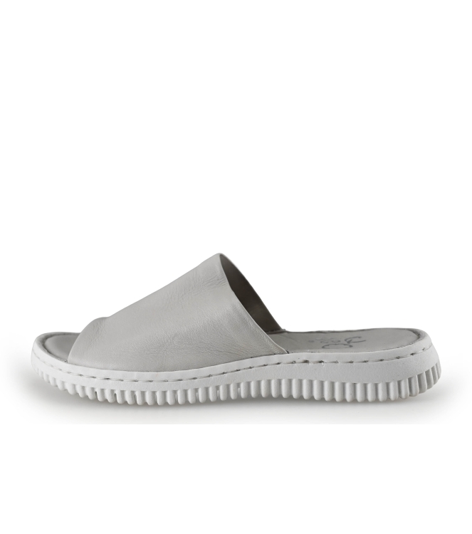 Dozo Slippers