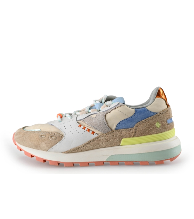 Victoria Sneakers