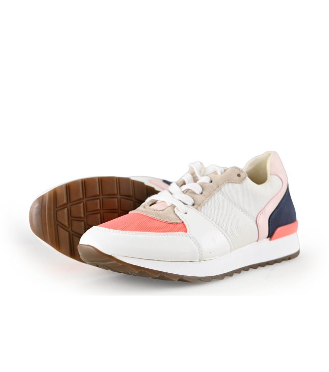 Vanessa Wu Sneakers