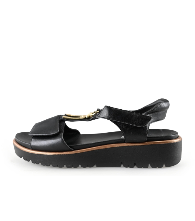 Ara Sandalen
