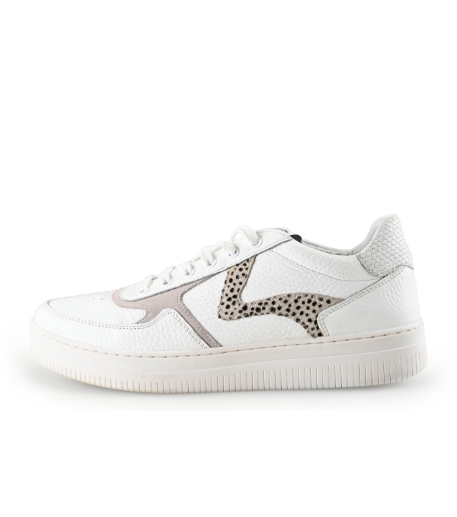 Maruti Sneakers