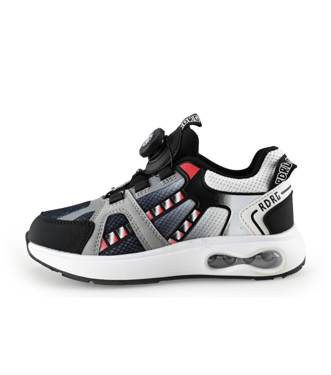 Red-Rag Sneakers