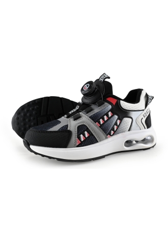 Red-Rag Sneakers