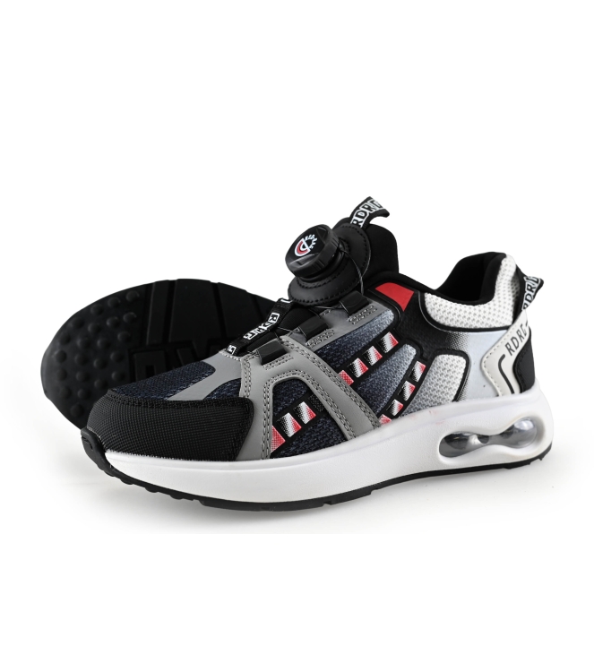 Red-Rag Sneakers