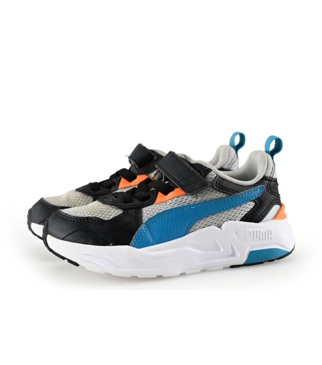 Puma Sneakers