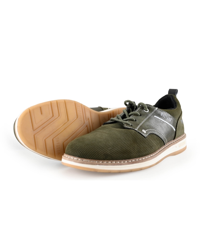 Mustang Sneakers