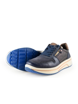 Ara Sneakers